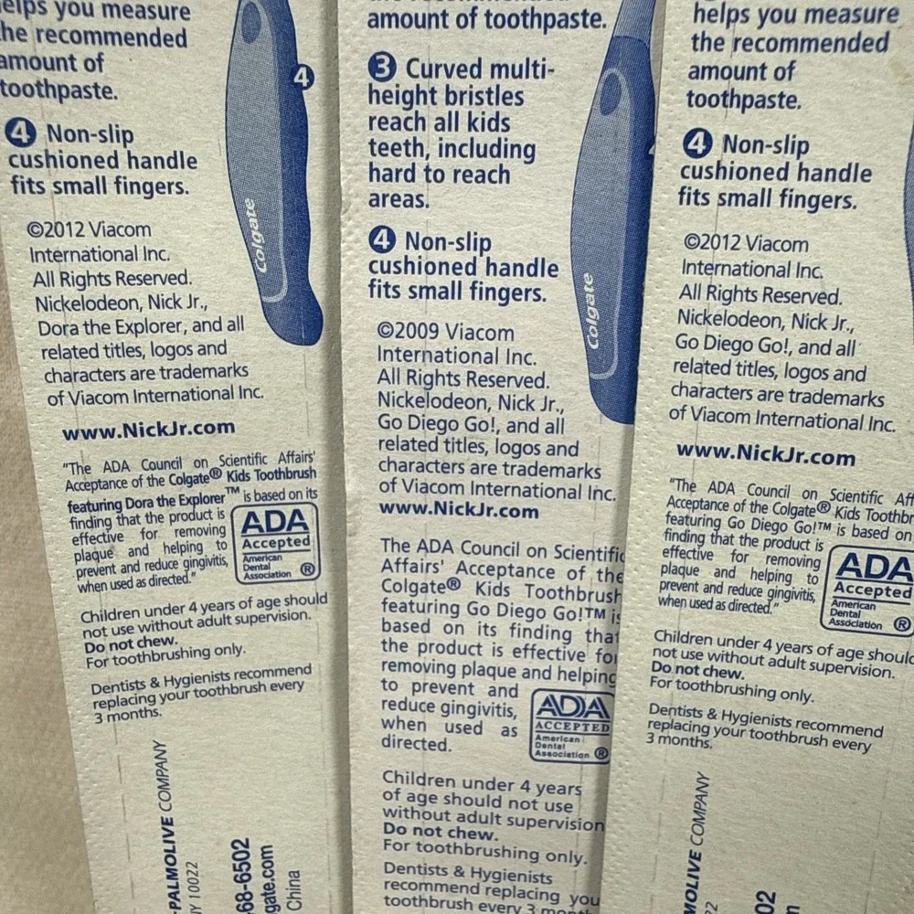 3 Colgate Kids Toddler Toothbrush Ages 2+ Dora & Go Diego Go Extra Soft RARE NOS